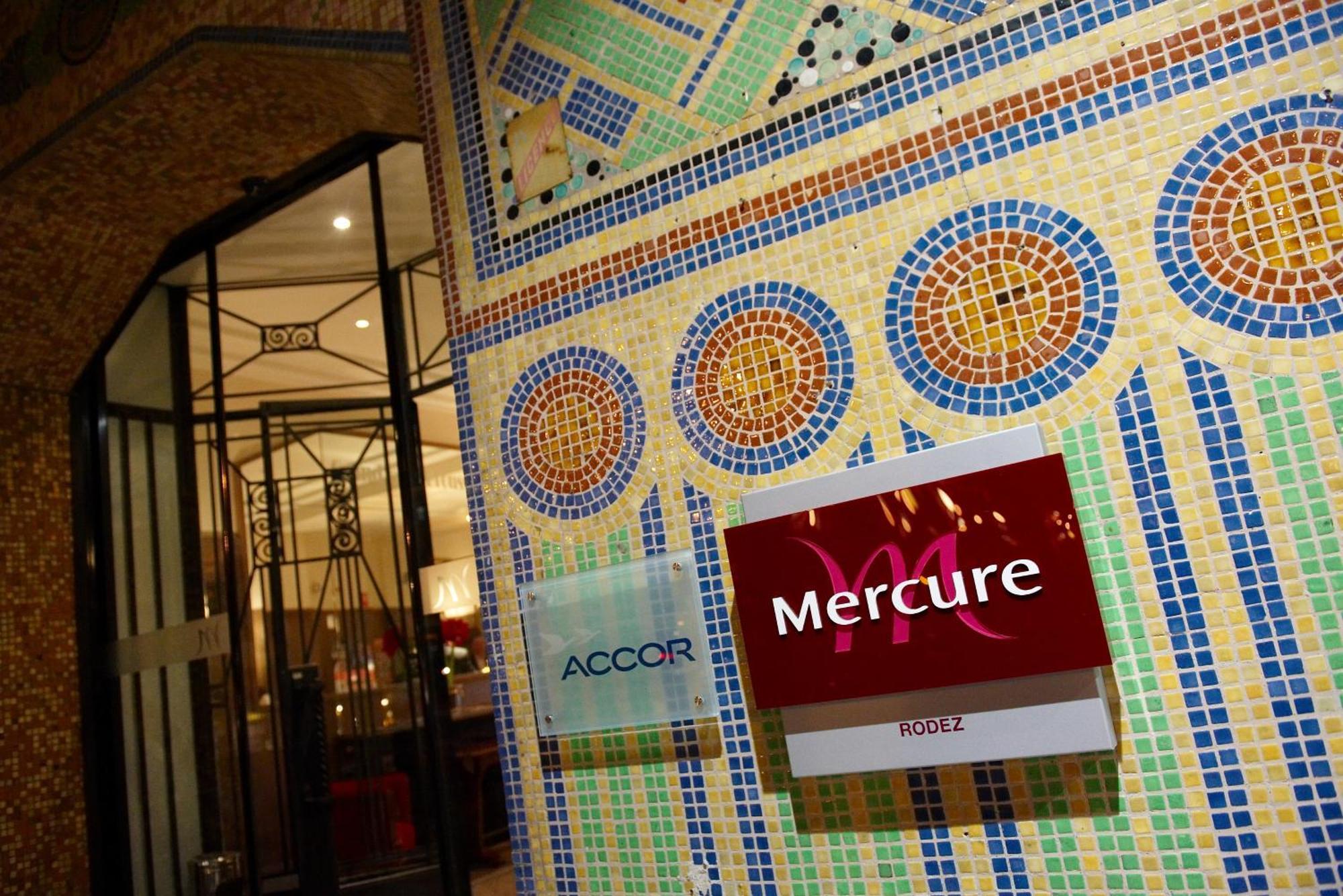 Hotel Mercure Rodez Cathedrale Exteriör bild