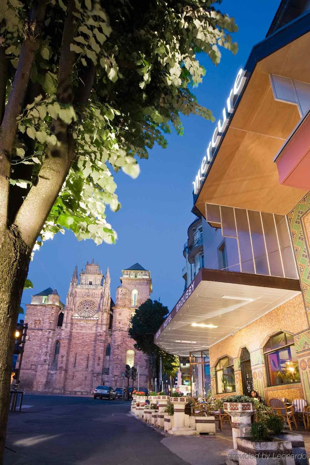 Hotel Mercure Rodez Cathedrale Exteriör bild